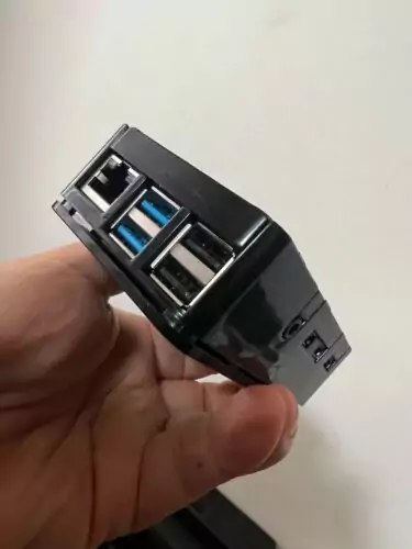 Case para Raspberry Pi 4 + Cooler Fan + Dissipadores photo review